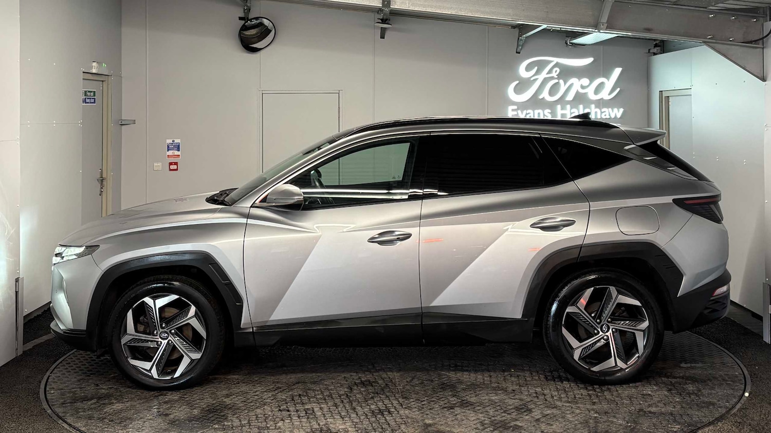 Used Hyundai TUCSON 2022 for sale - 77674683: Photo 8