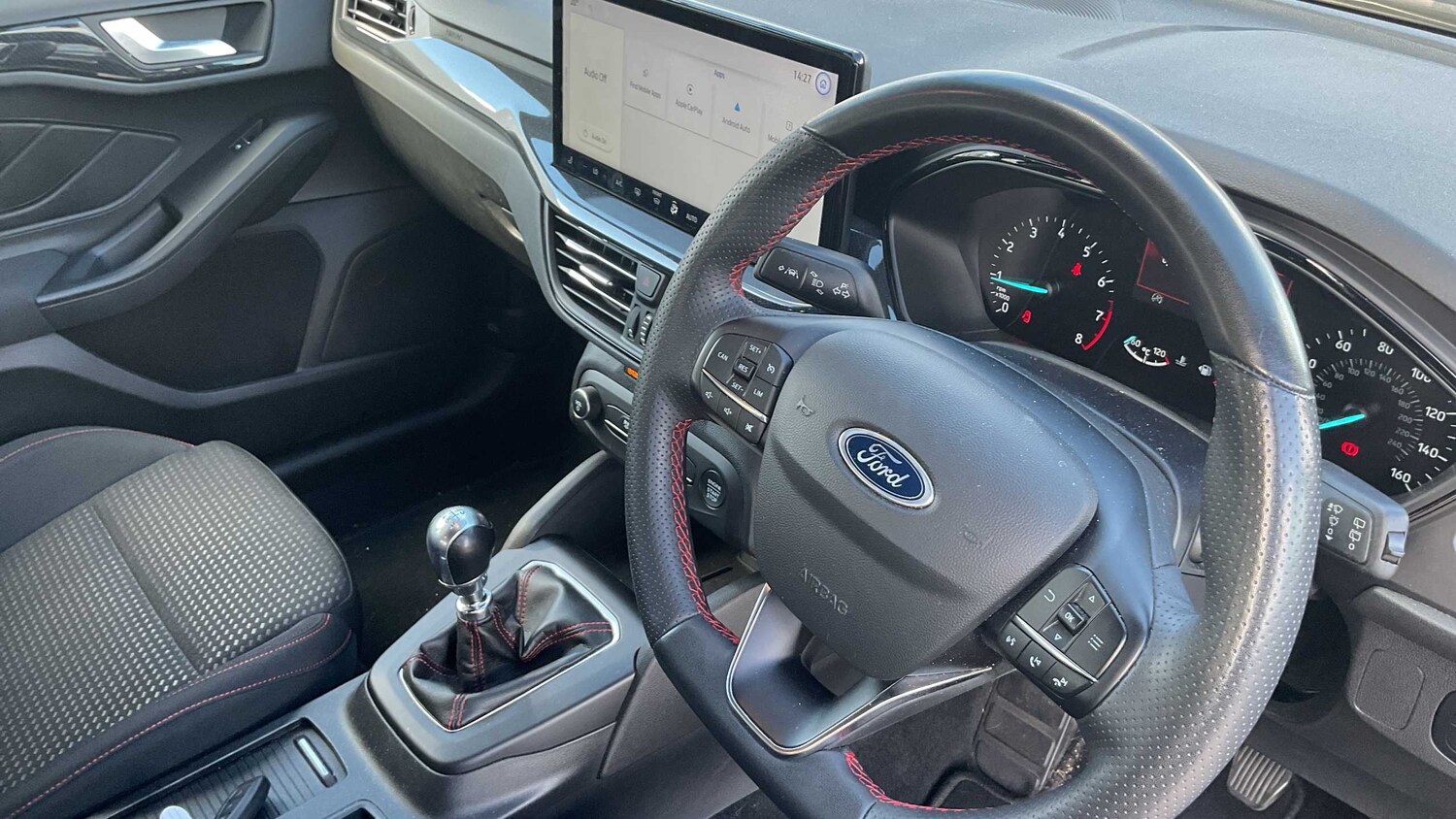 Used Ford Focus 2023 for sale - 76034822: Photo 6