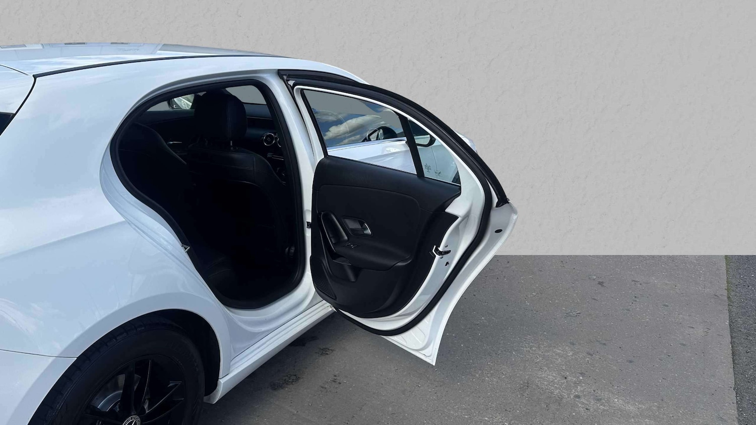 Used Mercedes-Benz A-Class 2019 for sale - 75841349: Photo 13