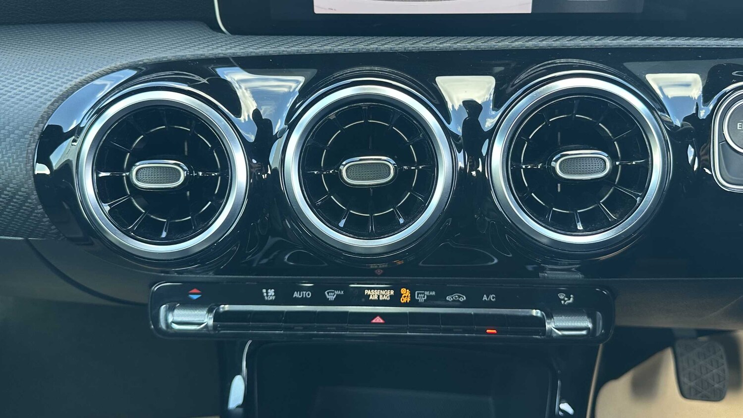 Used Mercedes-Benz A-Class 2019 for sale - 75841349: Photo 25