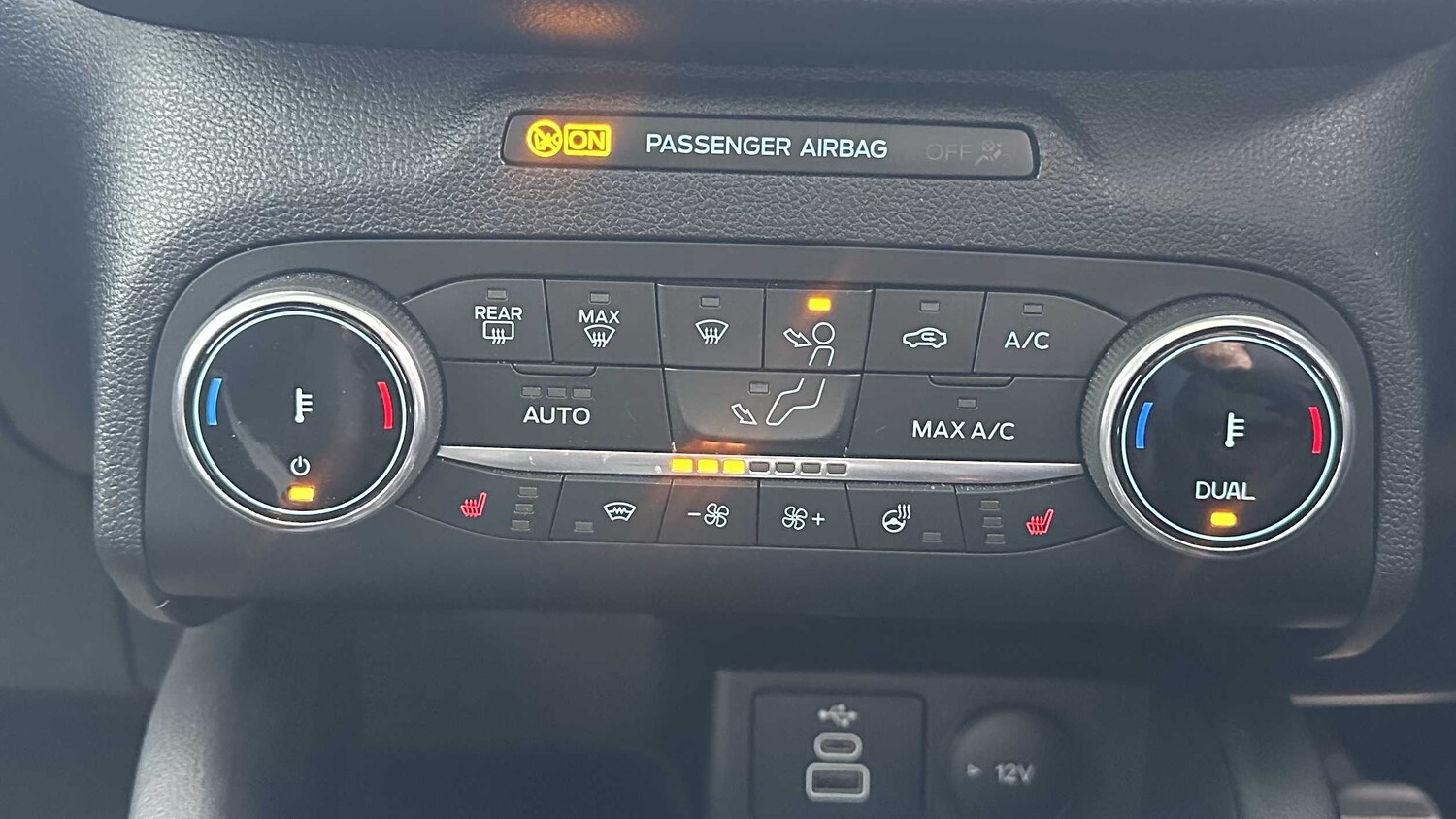 Used Ford Kuga 2023 for sale - 75845469: Photo 24