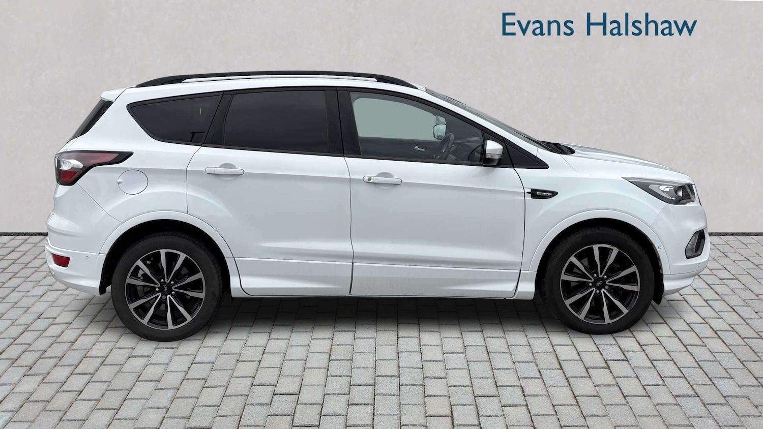 Used Ford Kuga 2019 for sale - 77914030: Photo 3