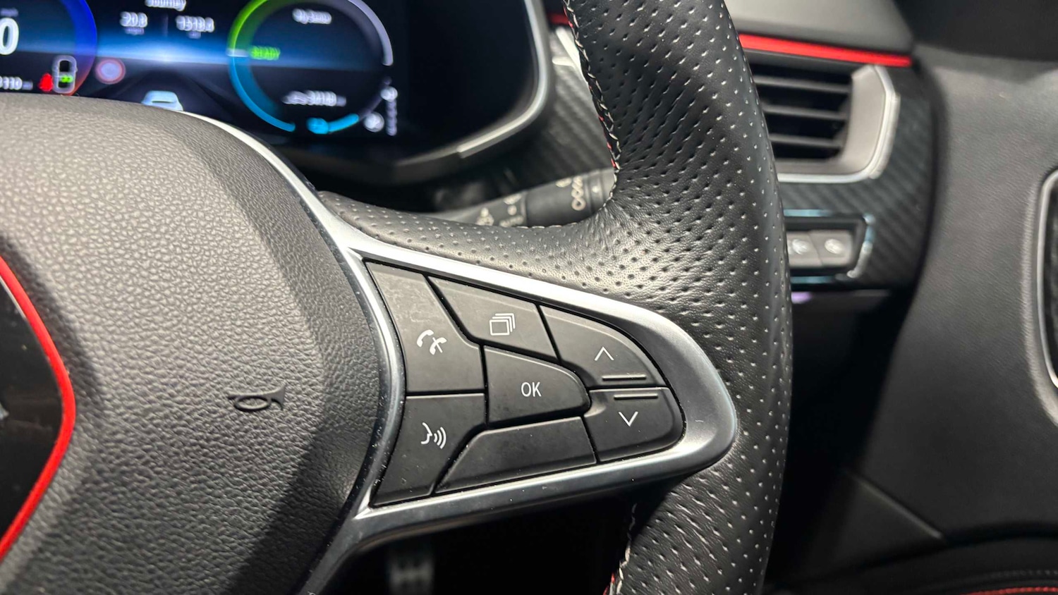 Used Renault Arkana 2022 for sale - 77601277: Photo 17