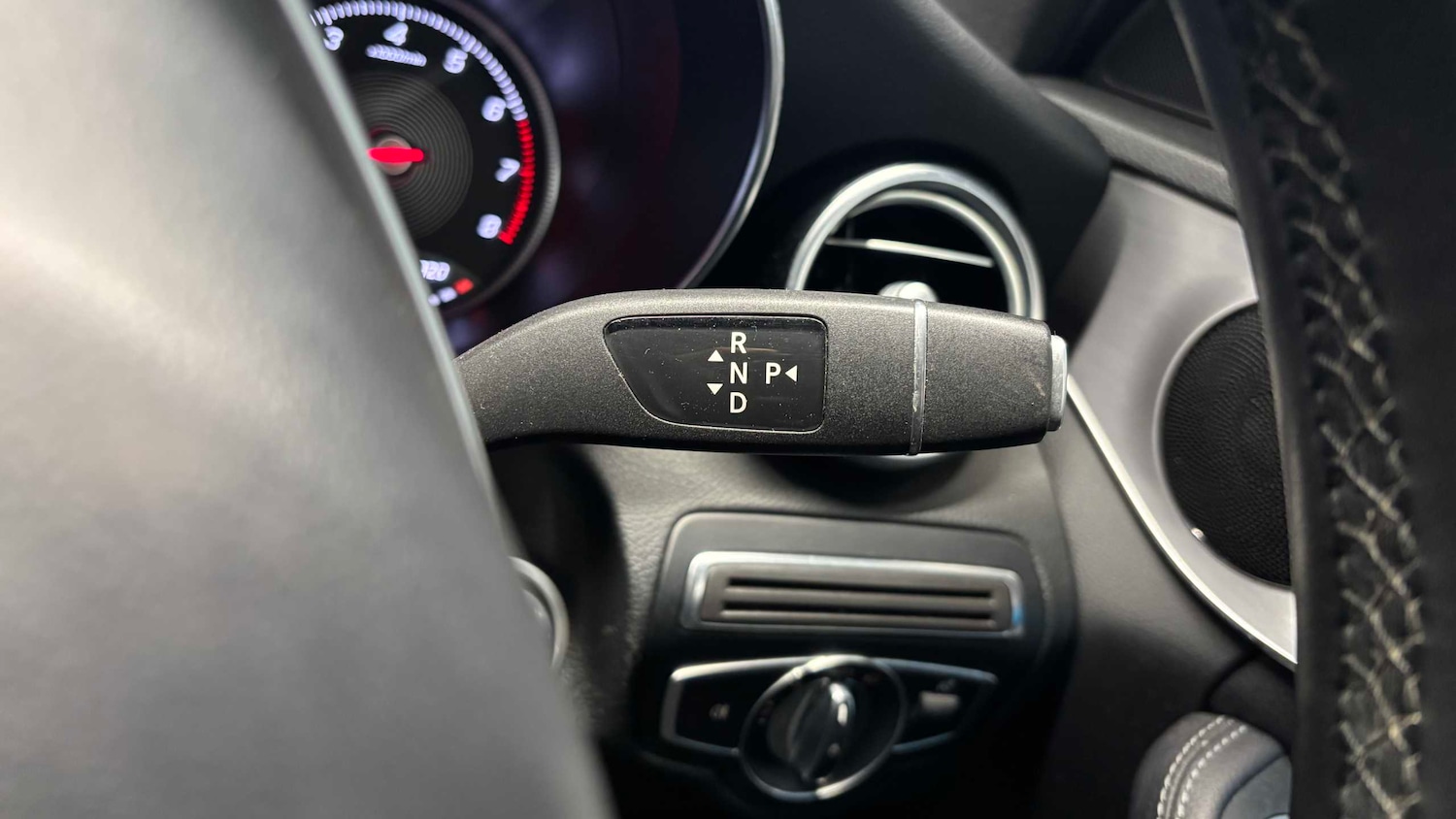 Used Mercedes-Benz C Class 2018 for sale - 77795600: Photo 21