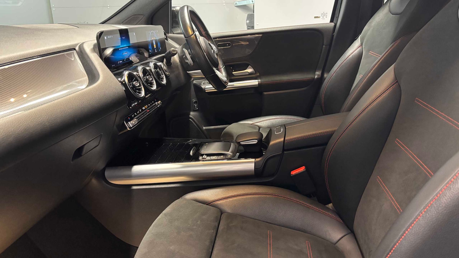 Used Mercedes-Benz B Class 2021 for sale - 76624631: Photo 29