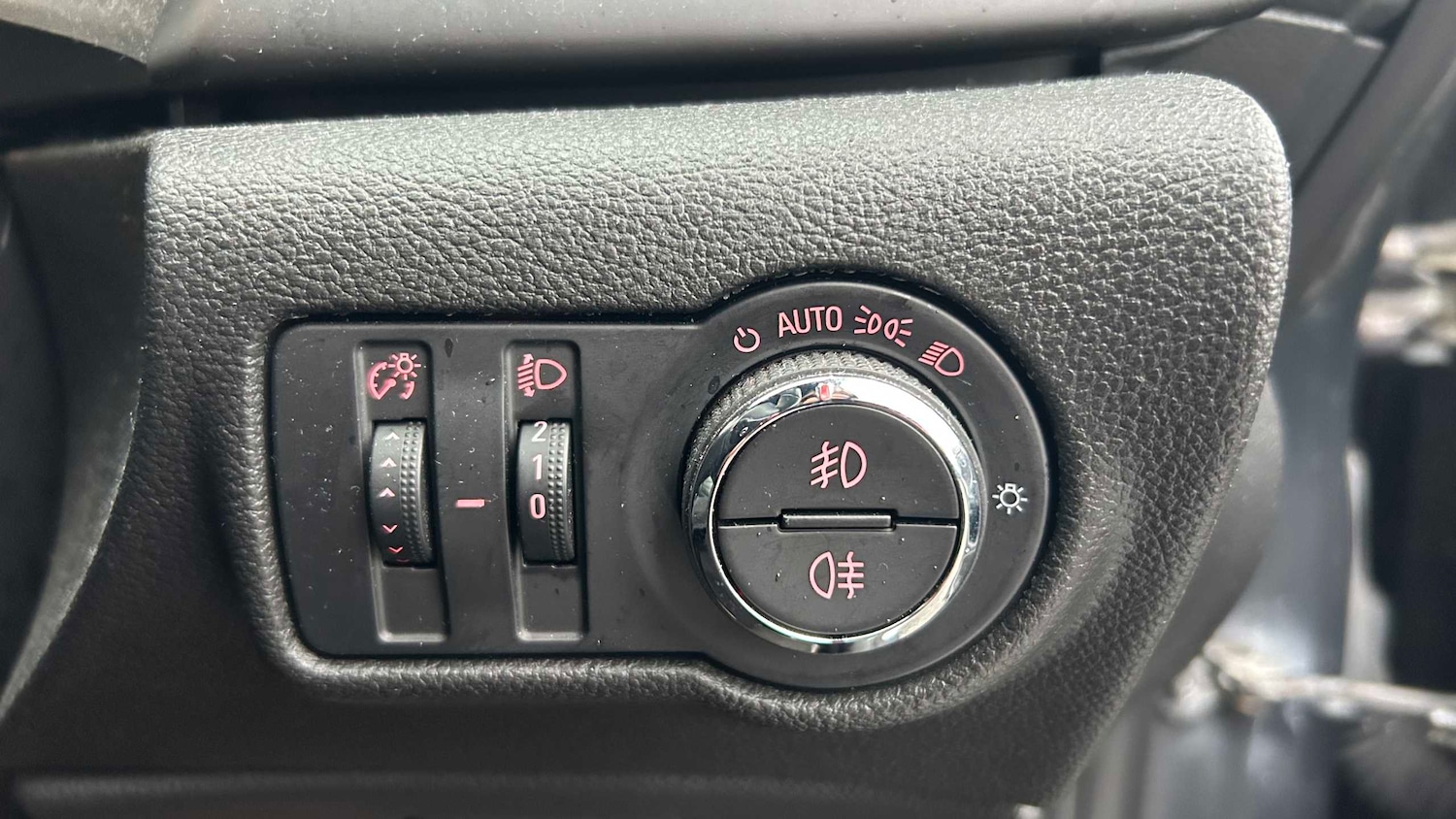 Used Vauxhall Cascada 2016 for sale - 77674748: Photo 20