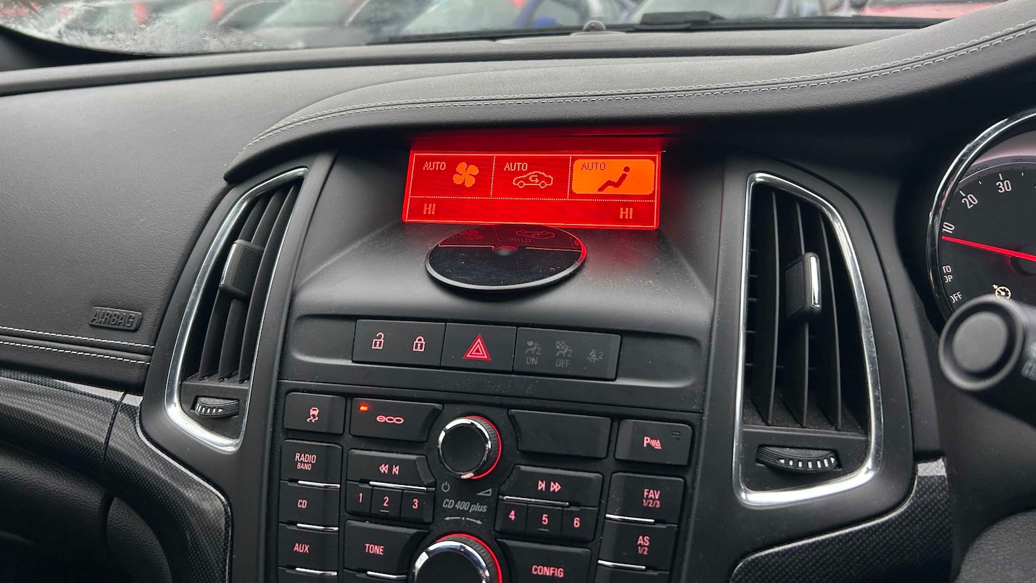 Used Vauxhall Cascada 2016 for sale - 77674748: Photo 29