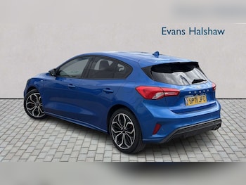 Used Ford Focus 2021 for sale - 78625340: Photo