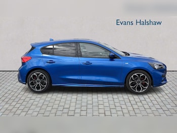 Used Ford Focus 2021 for sale - 78625340: Photo