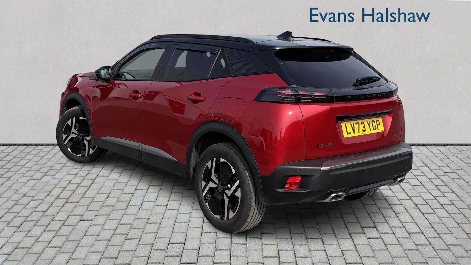 Used Peugeot 2008 2023 for sale - 77972479: Photo 2