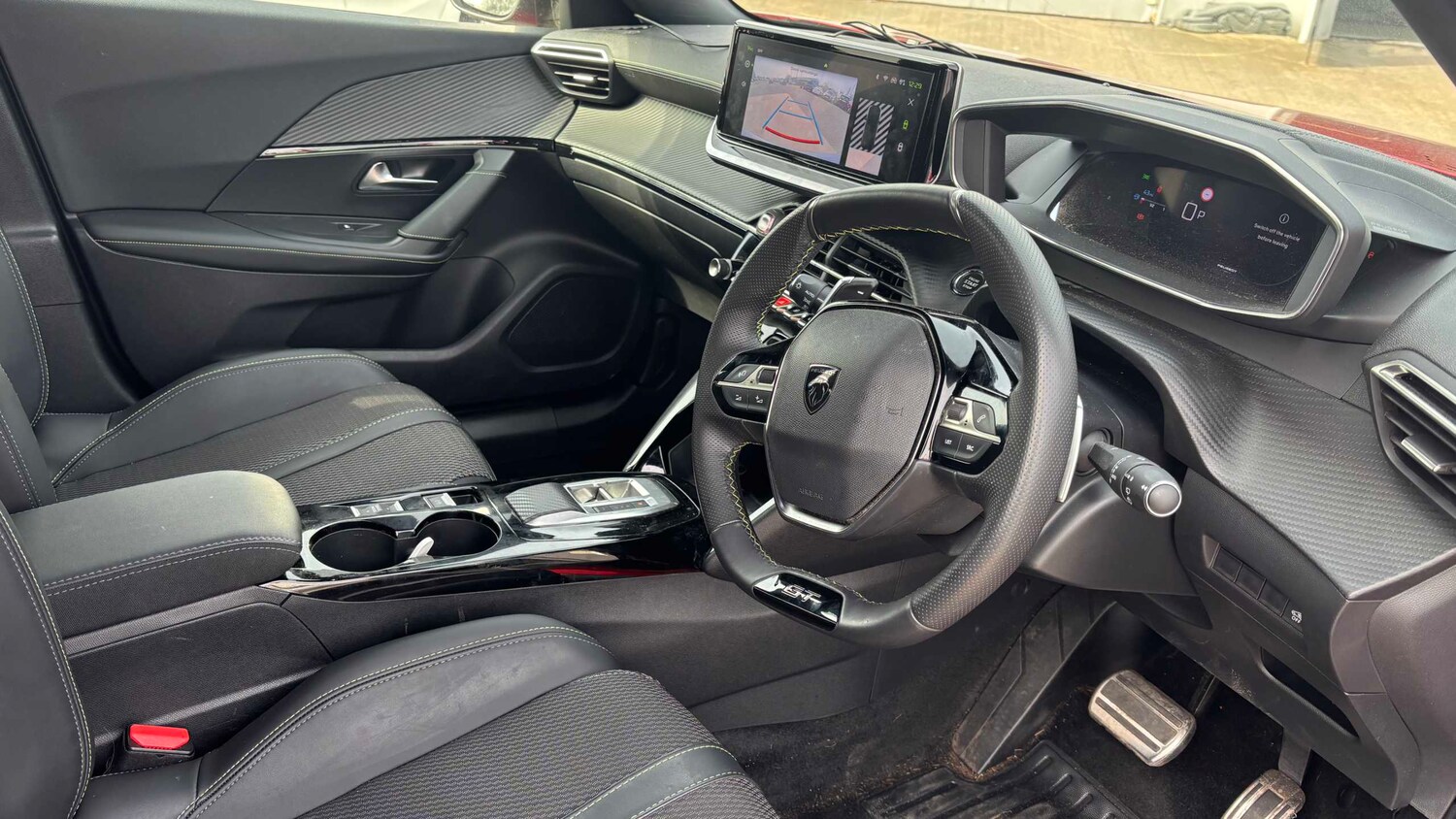 Used Peugeot 2008 2023 for sale - 77972479: Photo 6