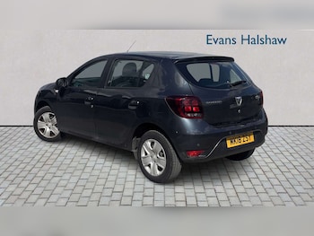 Used Dacia Sandero 2018 for sale - 79390691: Photo