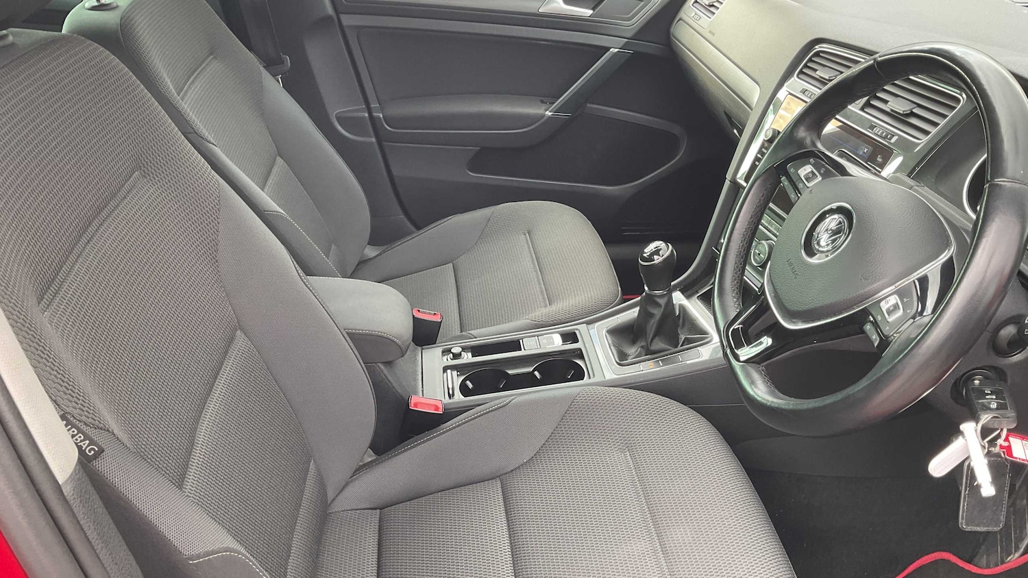Used Volkswagen Golf 2020 for sale - 76351737: Photo 7