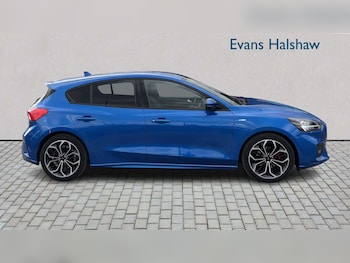Used Ford Focus 2021 for sale - 78812517: Photo