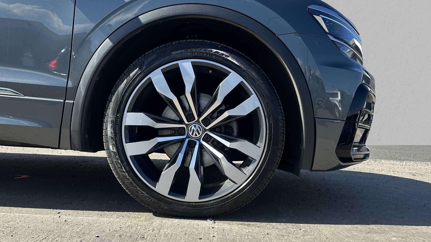 Used Volkswagen Tiguan 2020 for sale - 75841741: Photo 11