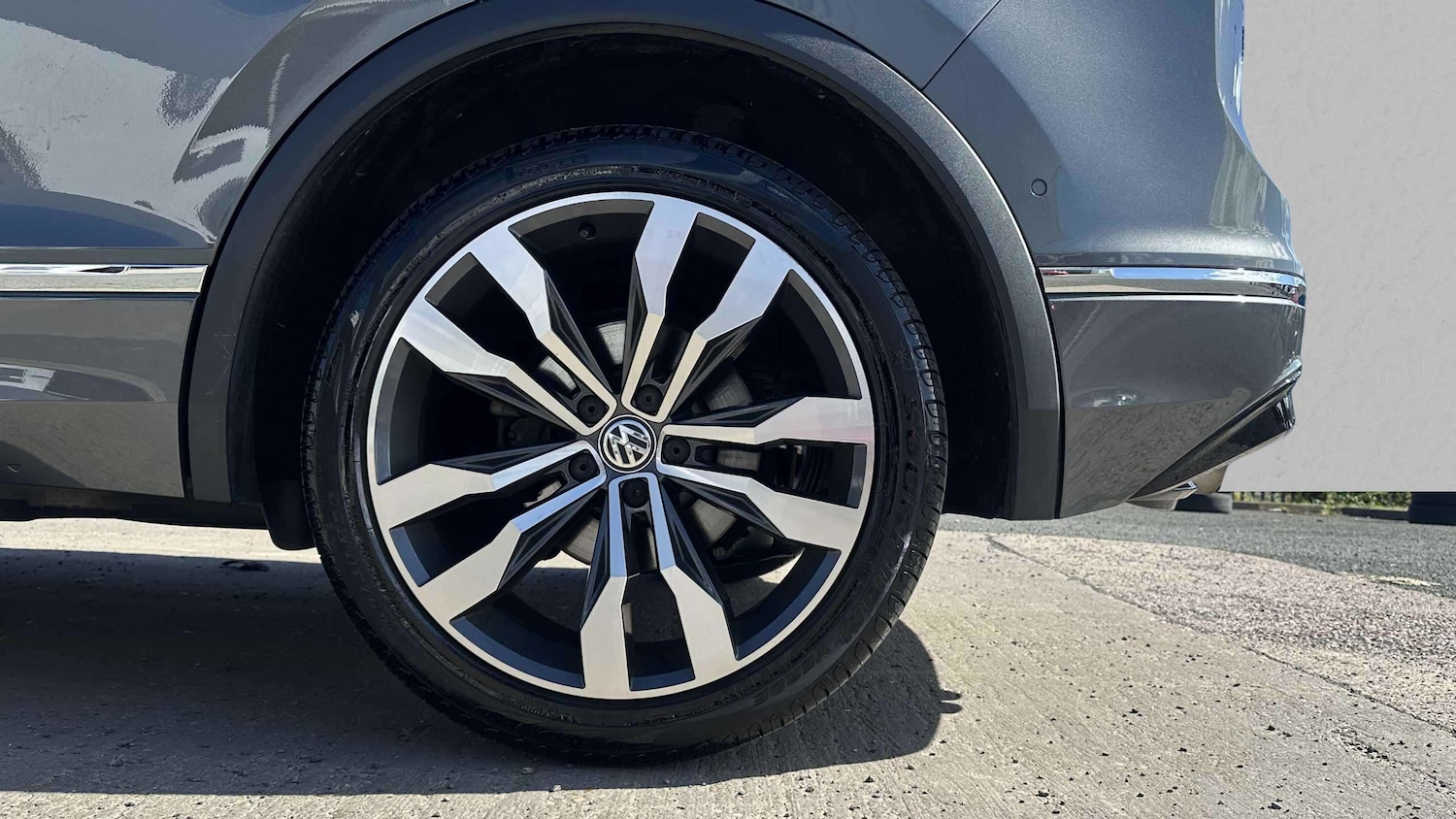 Used Volkswagen Tiguan 2020 for sale - 75841741: Photo 13