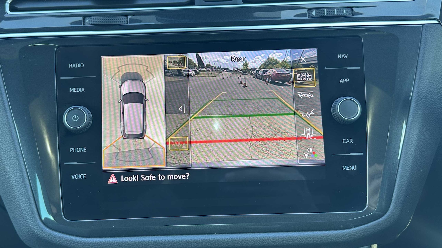 Used Volkswagen Tiguan 2020 for sale - 75841741: Photo 25