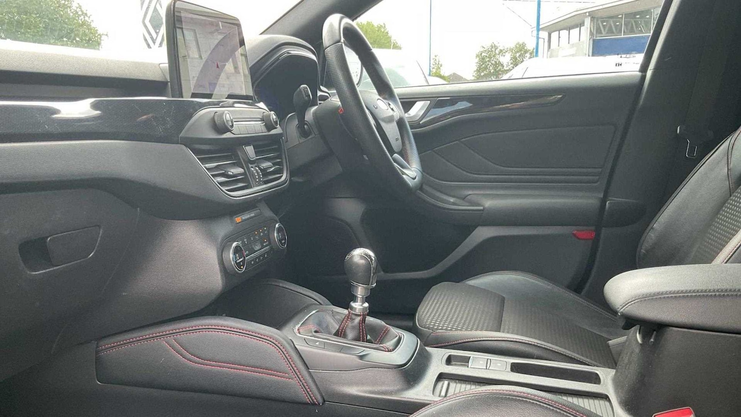 Used Ford Focus 2020 for sale - 76692091: Photo 12