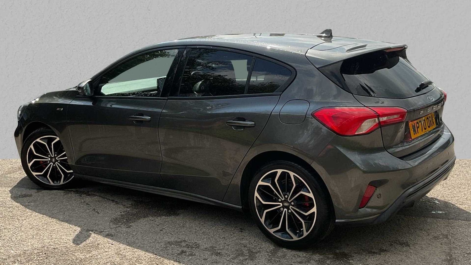 Used Ford Focus 2020 for sale - 76692091: Photo 2