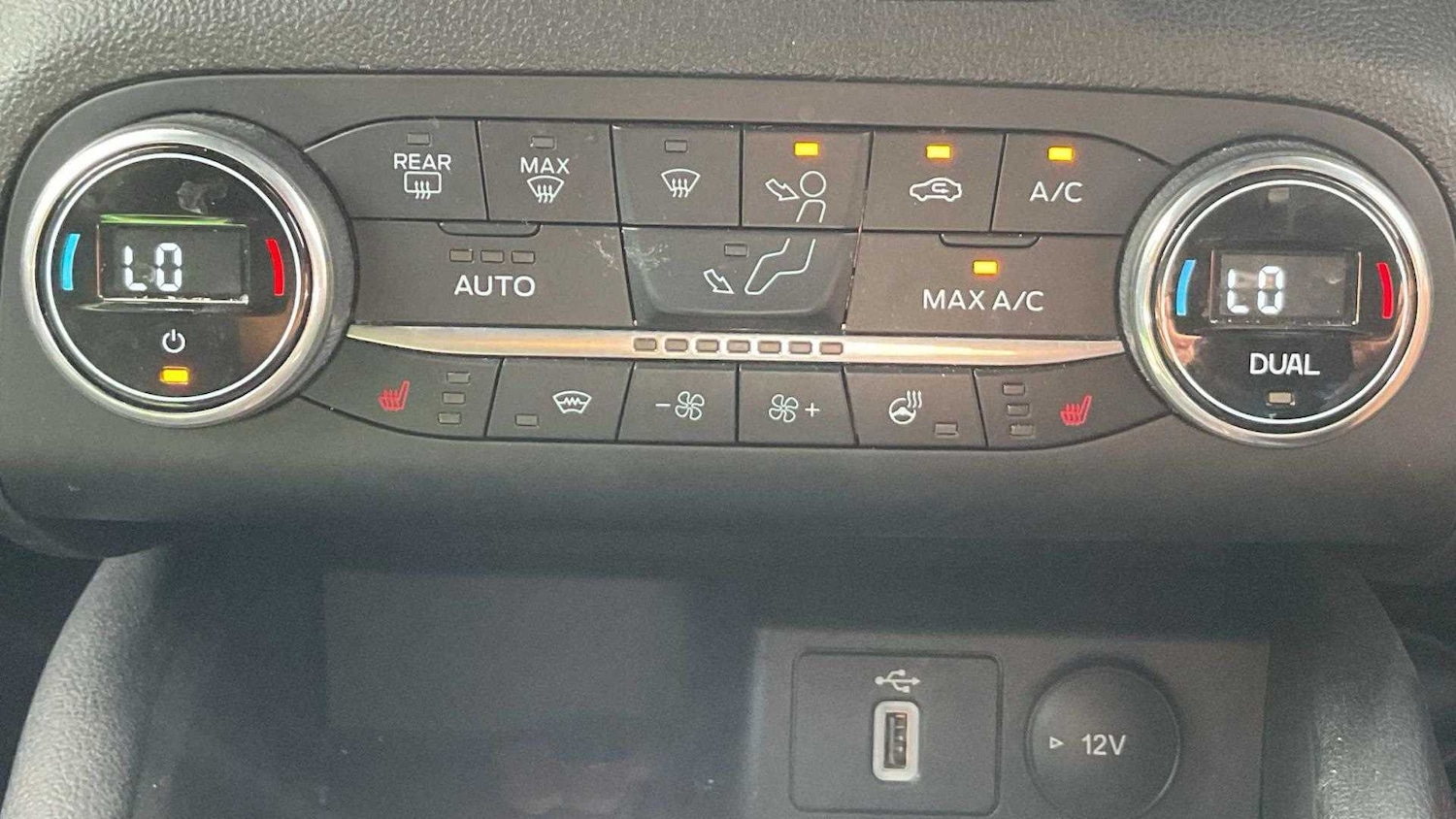 Used Ford Focus 2020 for sale - 76692091: Photo 22