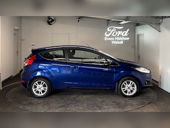 Used Ford Fiesta 2016 for sale - 79257402: Photo