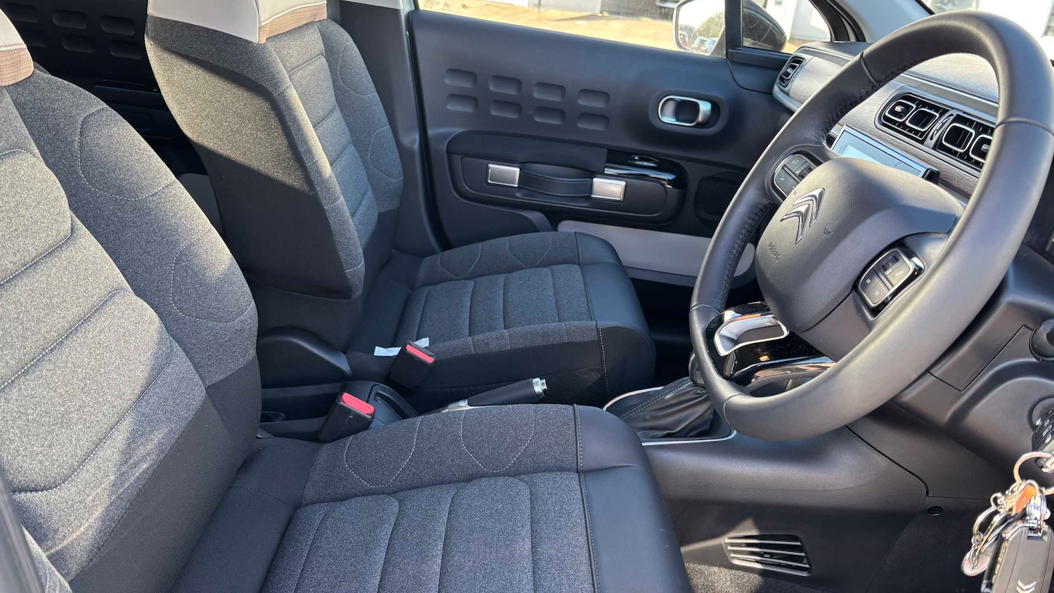 Used Citroen C3 2024 for sale - 76610592: Photo 7