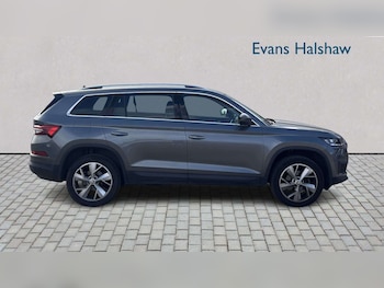 Used Skoda Kodiaq 2024 for sale - 79455777: Photo