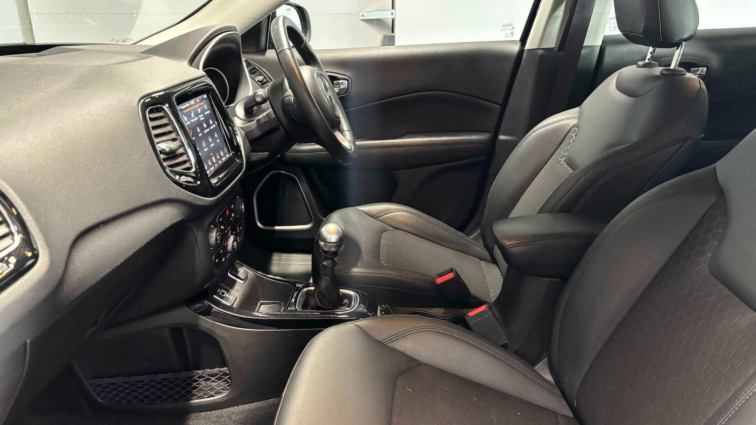 Used Jeep Compass 2020 for sale - 77913708: Photo 28