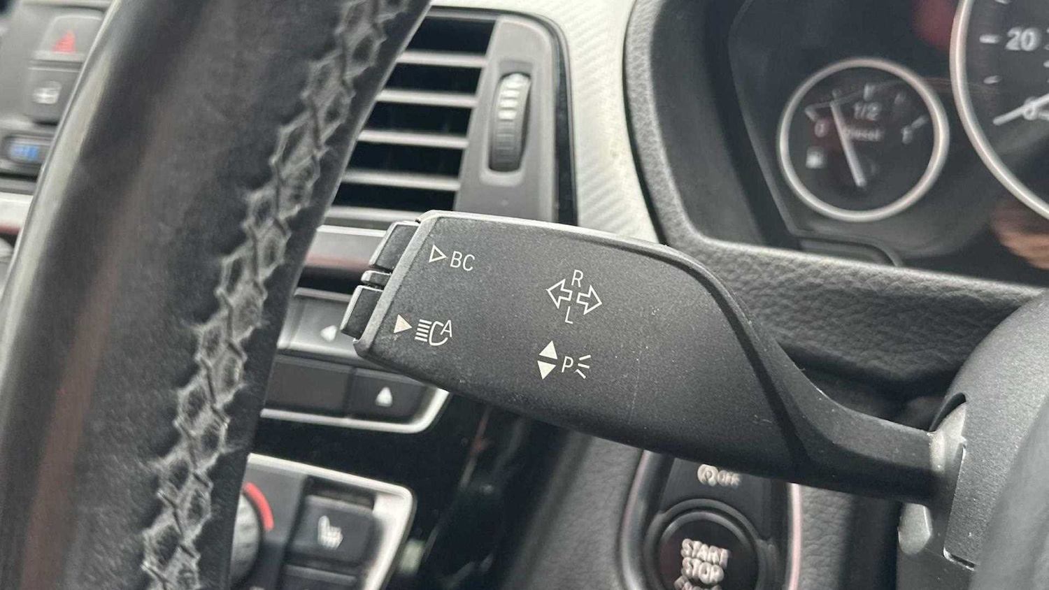 Used BMW 3 Series 2018 for sale - 76362562: Photo 22