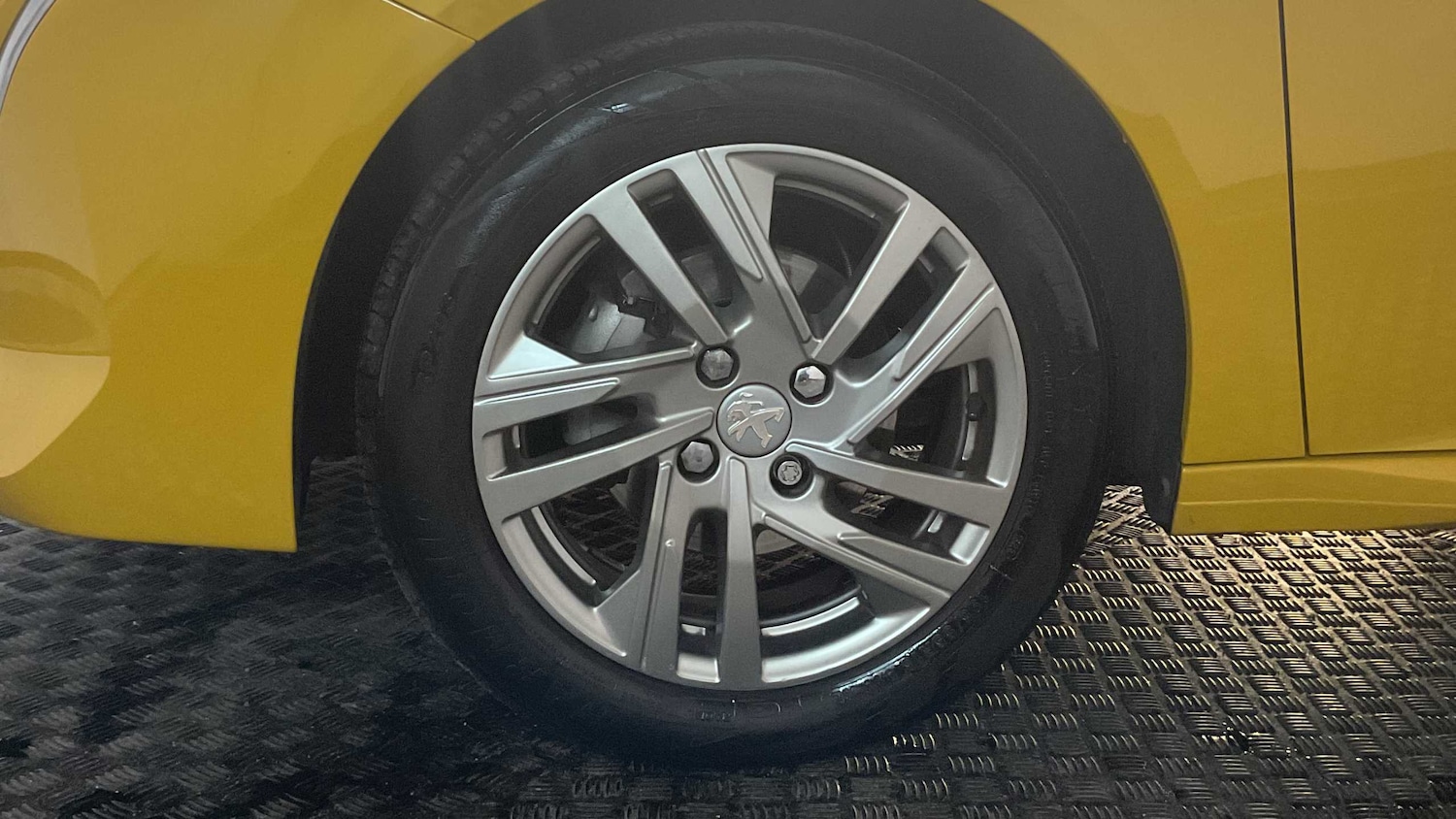 Used Peugeot 208 2020 for sale - 76329254: Photo 11