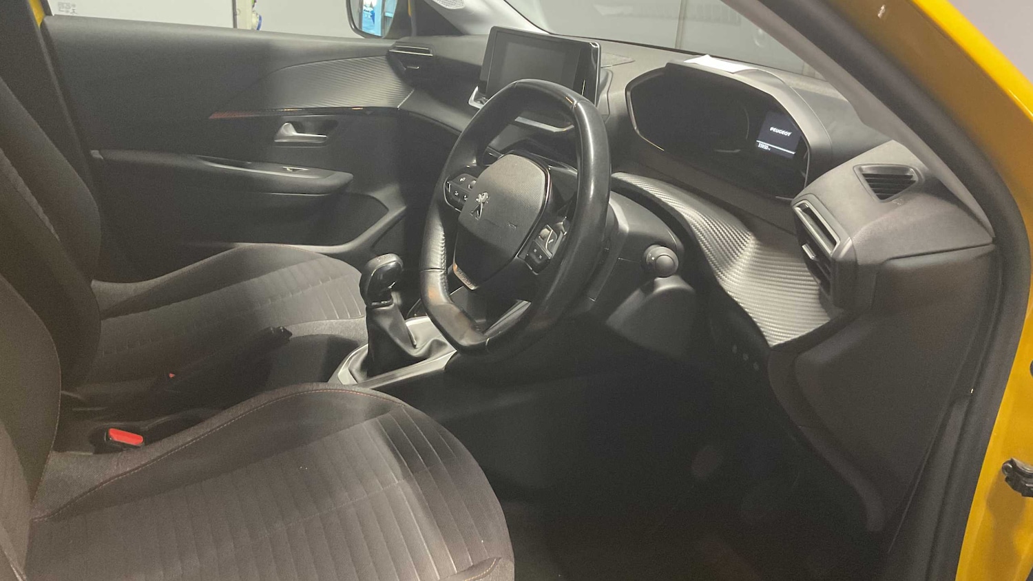 Used Peugeot 208 2020 for sale - 76329254: Photo 13