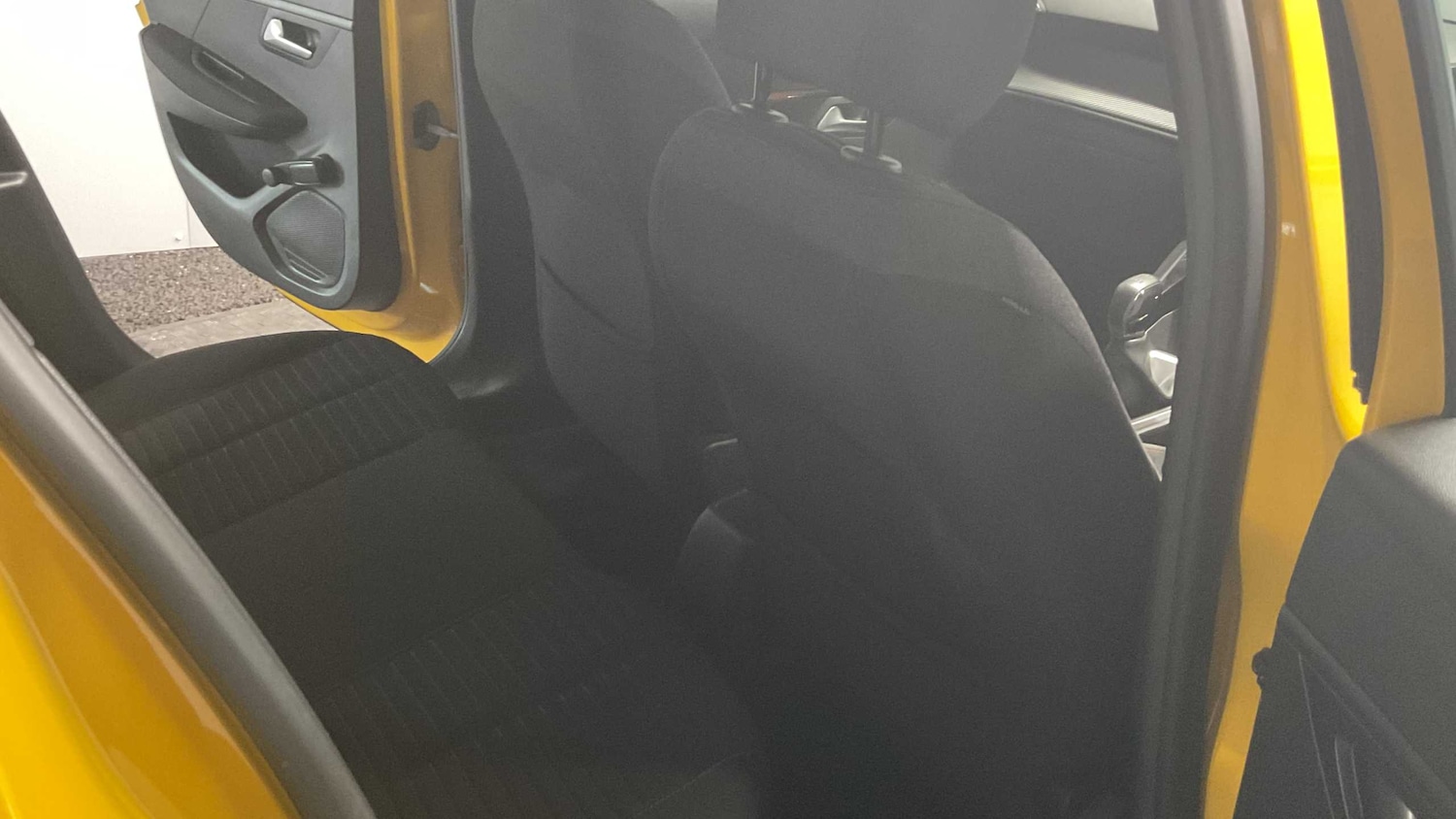 Used Peugeot 208 2020 for sale - 76329254: Photo 23