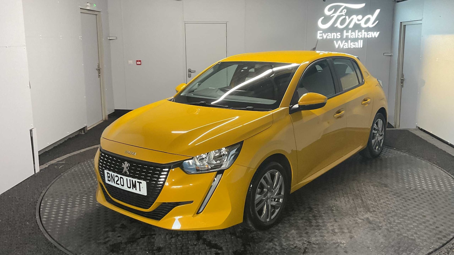 Used Peugeot 208 2020 for sale - 76329254: Photo 3