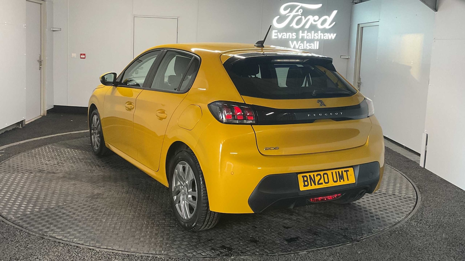 Used Peugeot 208 2020 for sale - 76329254: Photo 5