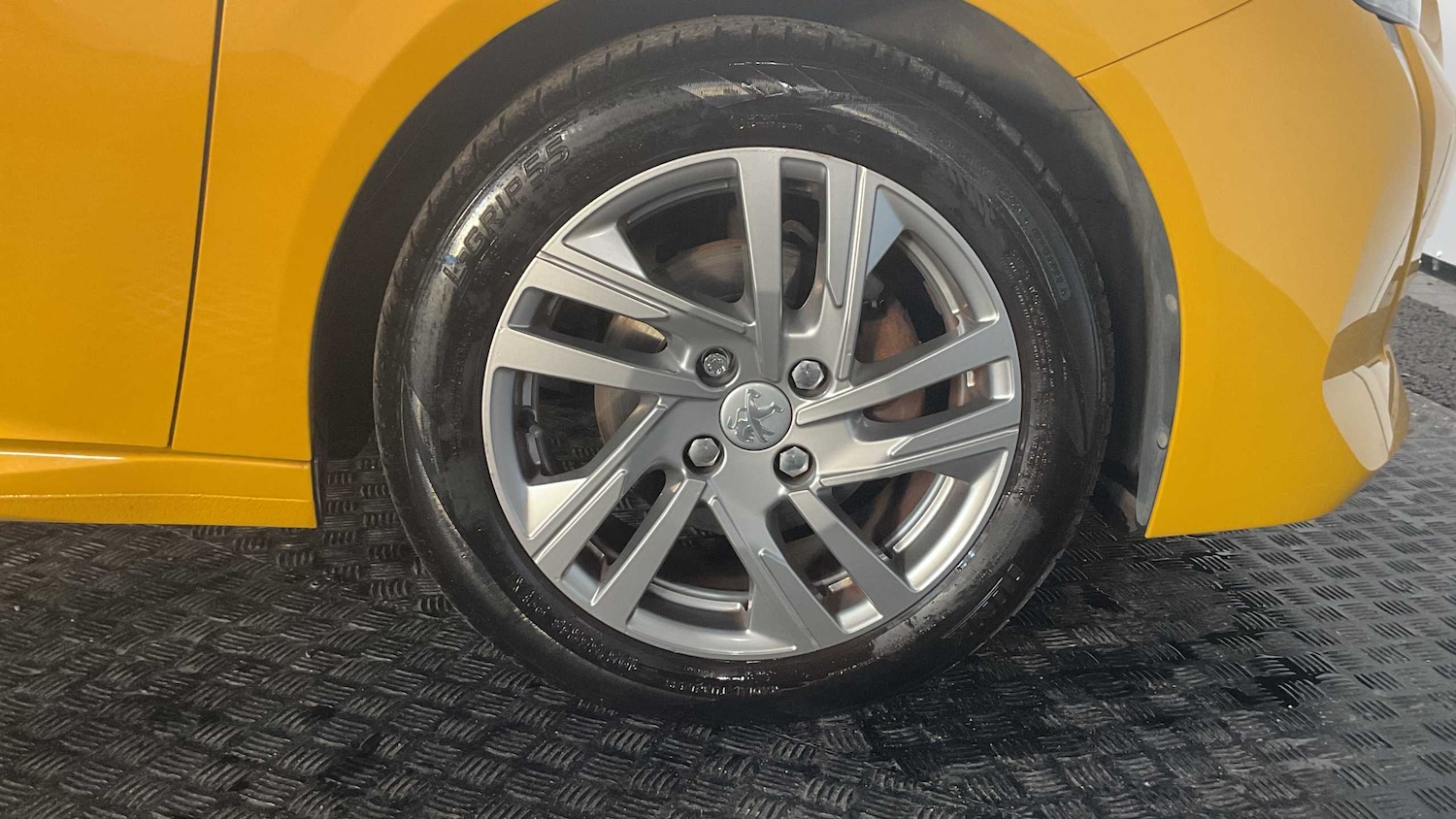 Used Peugeot 208 2020 for sale - 76329254: Photo 9