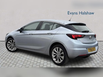 Used Vauxhall Astra 2015 for sale - 77068653: Photo