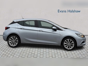 Used Vauxhall Astra 2015 for sale - 77068653: Photo
