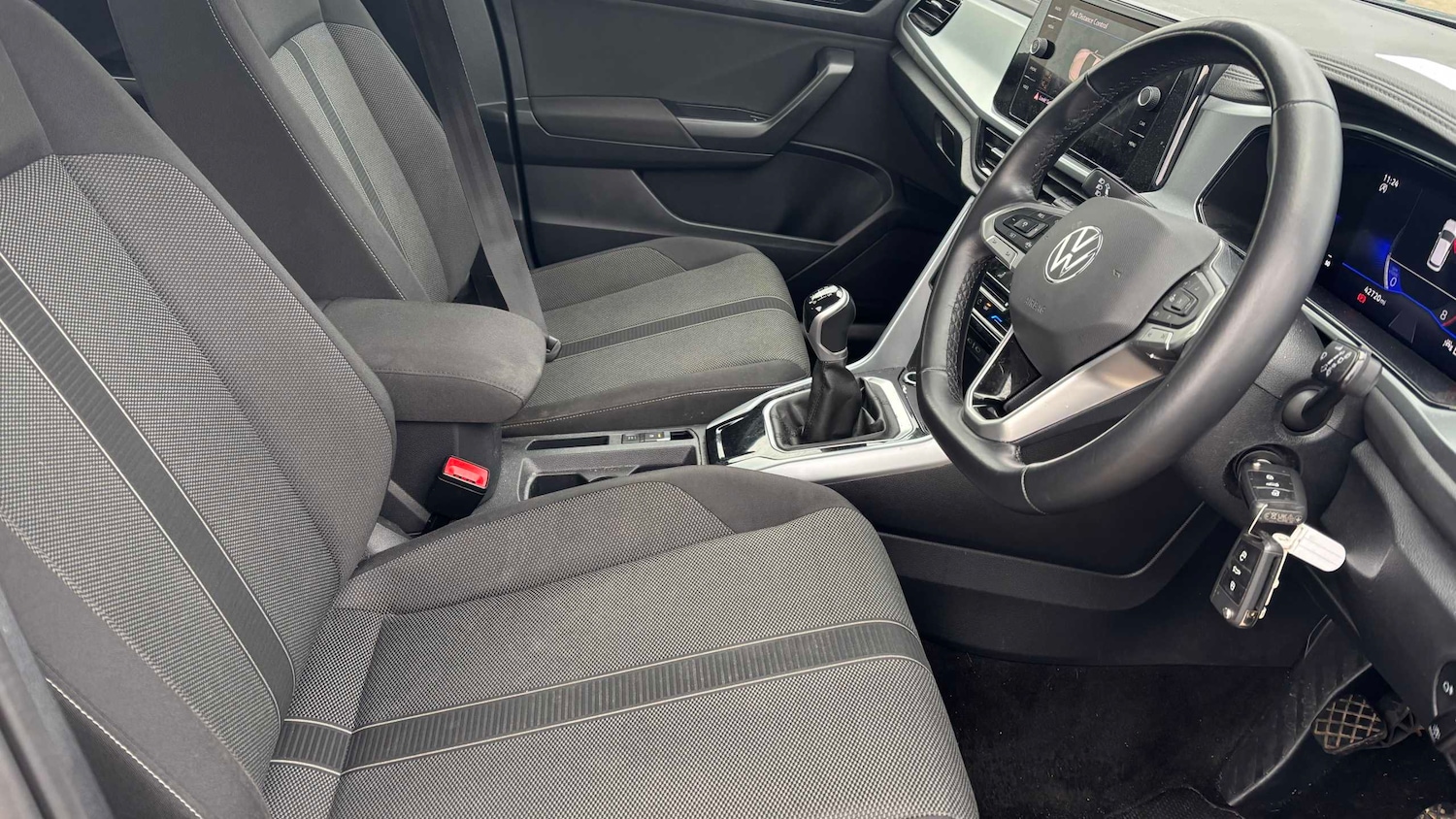 Used Volkswagen T-Roc 2022 for sale - 77373815: Photo 7