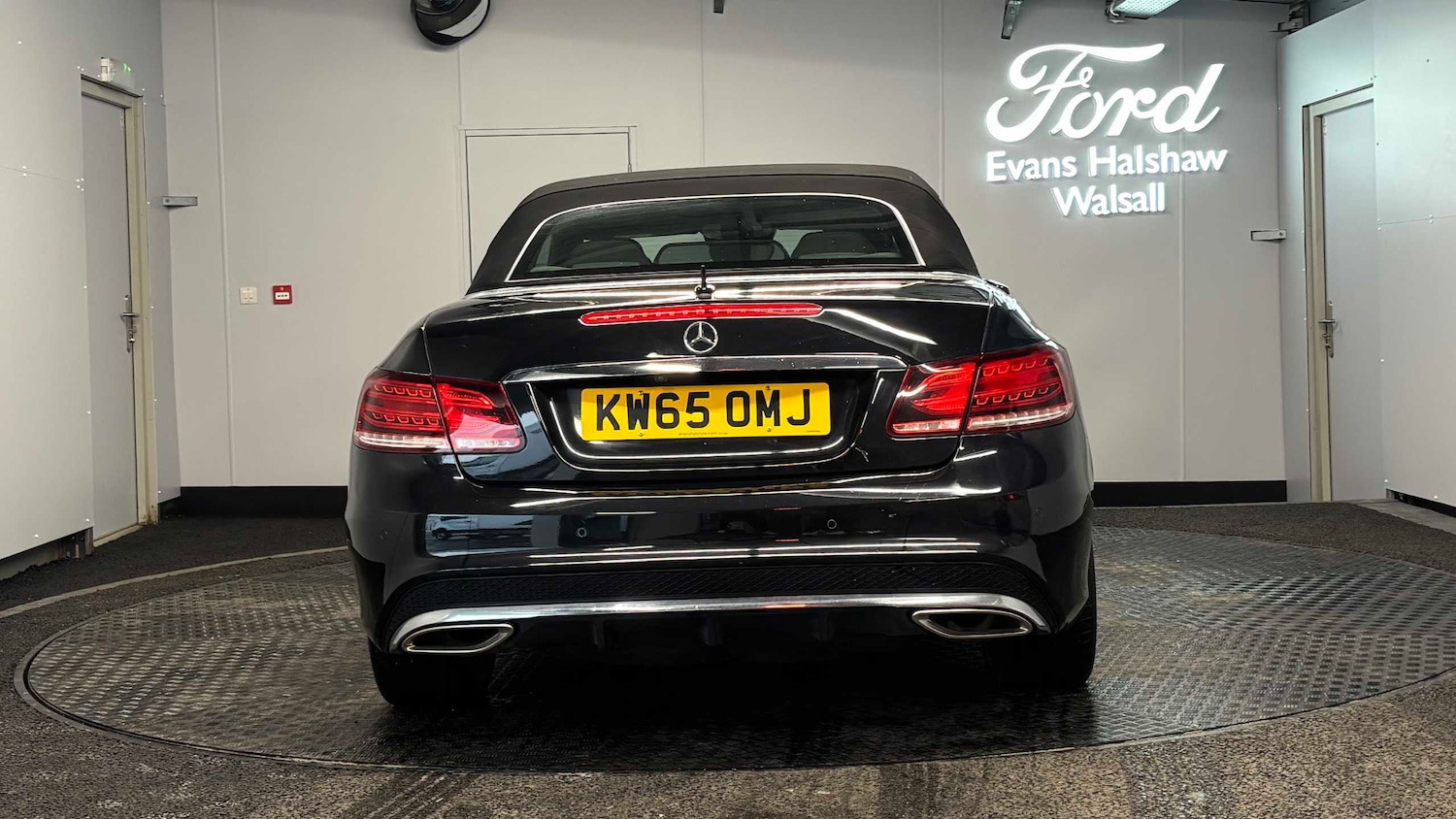 Used Mercedes-Benz E Class 2016 for sale - 76704992: Photo 11