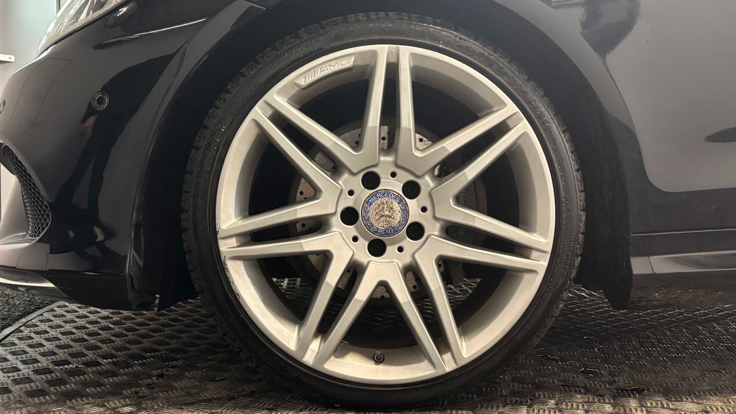 Used Mercedes-Benz E Class 2016 for sale - 76704992: Photo 19