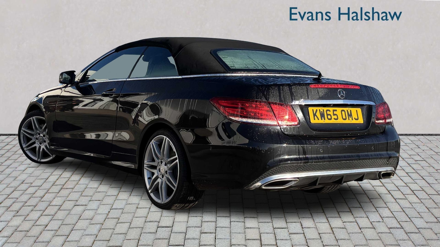 Used Mercedes-Benz E Class 2016 for sale - 76704992: Photo 2