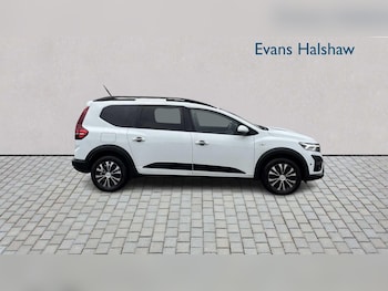 Used Dacia Jogger 2023 for sale - 77134917: Photo