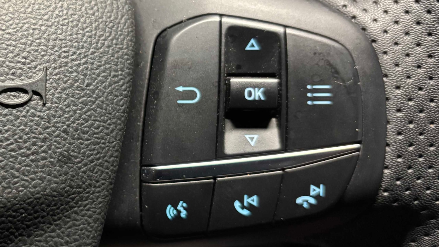 Used Ford Focus 2022 for sale - 76459908: Photo 17