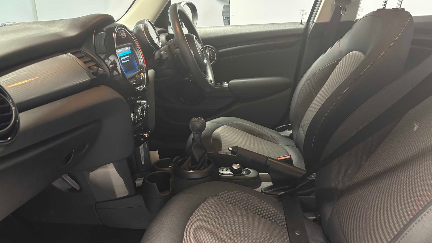 Used MINI Hatch 2018 for sale - 77178835: Photo 26