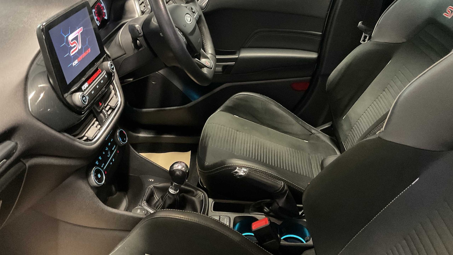 Used Ford Fiesta 2019 for sale - 76298360: Photo 23