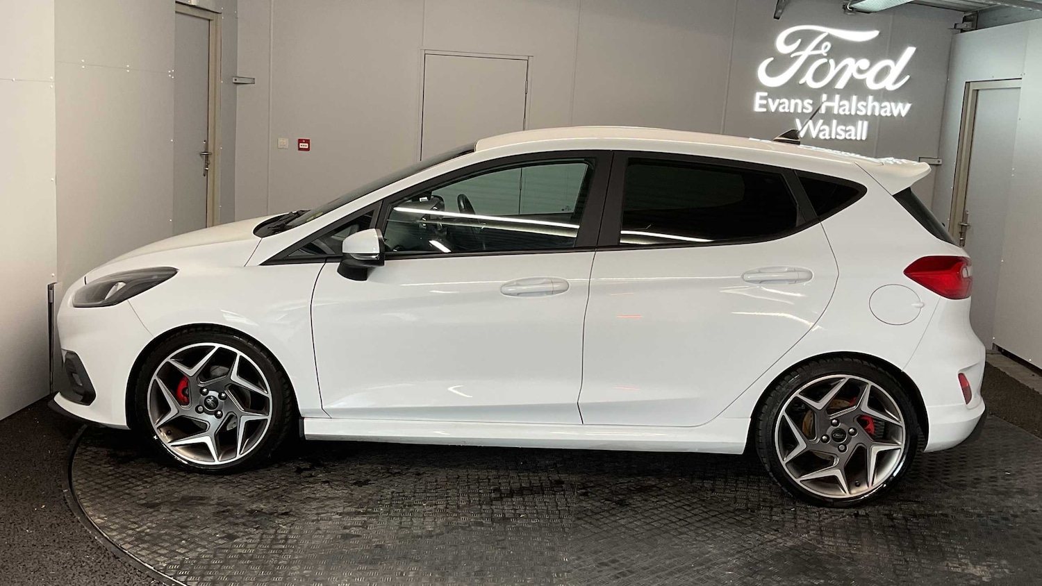 Used Ford Fiesta 2019 for sale - 76298360: Photo 4