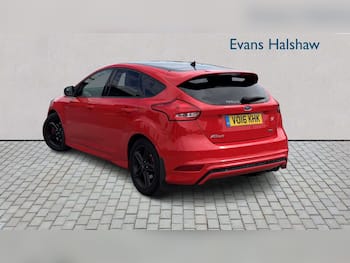 Used Ford Focus 2016 for sale - 79745423: Photo