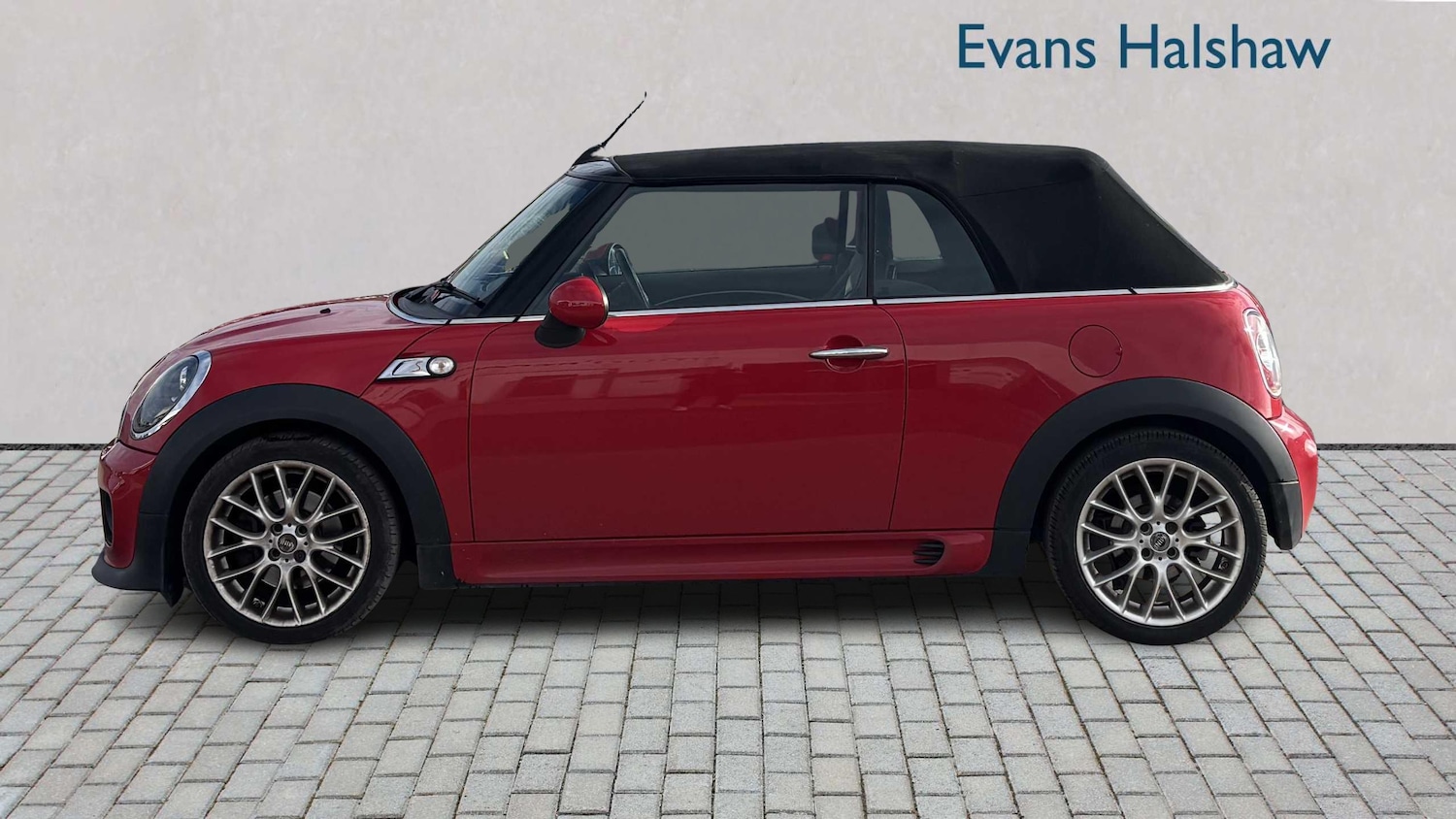 Used MINI Convertible 2014 for sale - 77373751: Photo 3