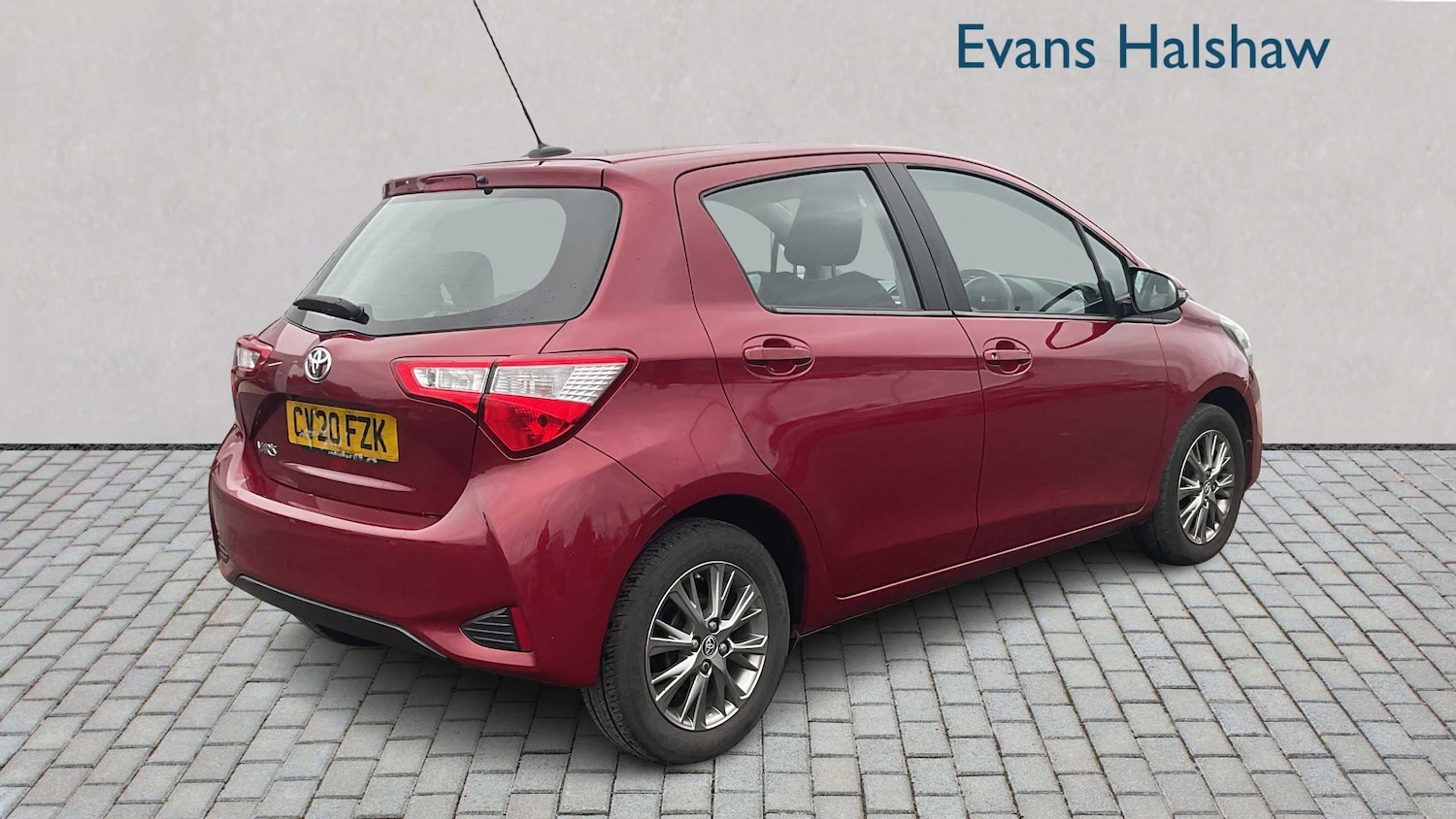Used Toyota Yaris 2020 for sale - 76501837: Photo 3