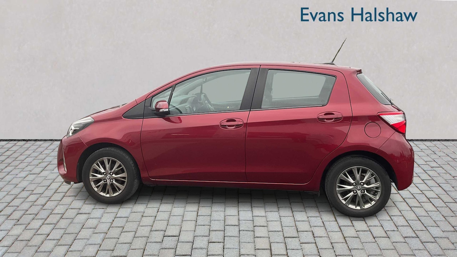 Used Toyota Yaris 2020 for sale - 76501837: Photo 5